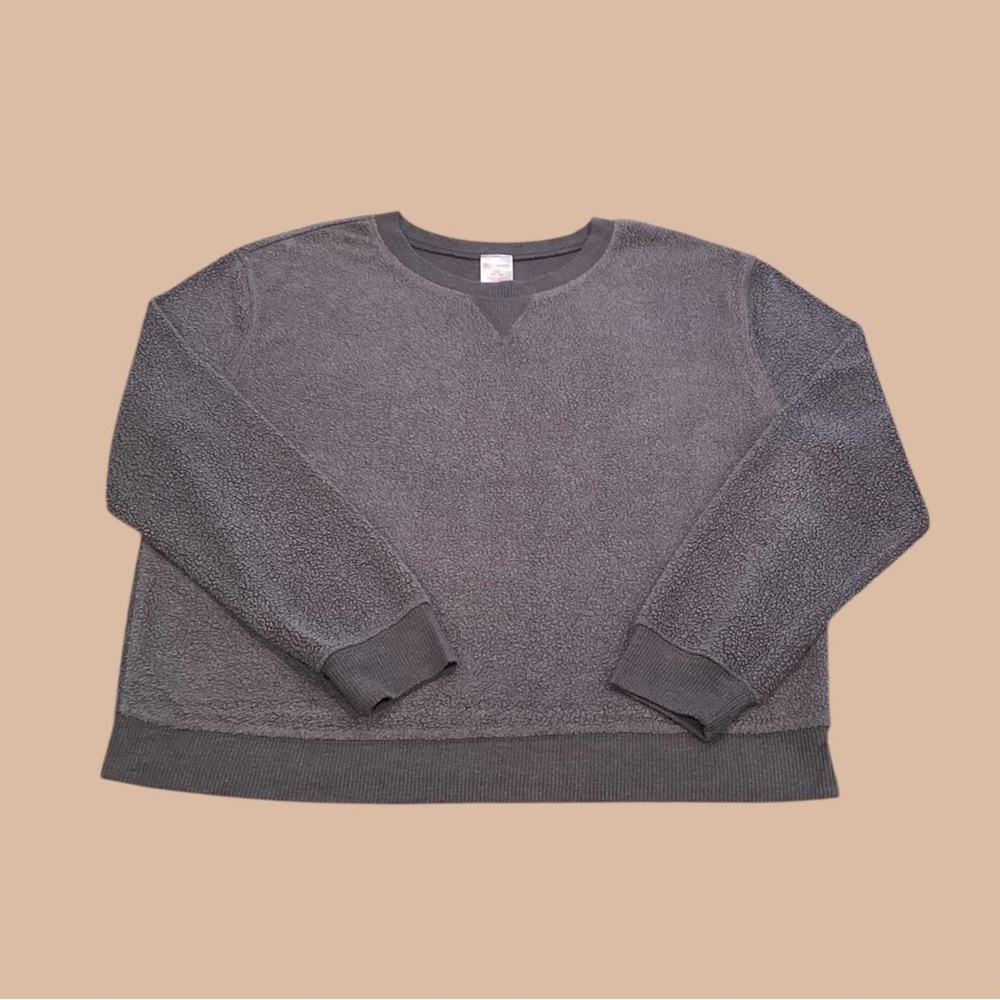 No Boundaries Gray Crewneck Sweater Oversized Fit 😍